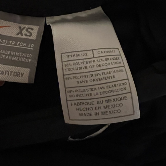 Nike Fit Dry wide legged black quarter length leggings - Picture 9 of 10